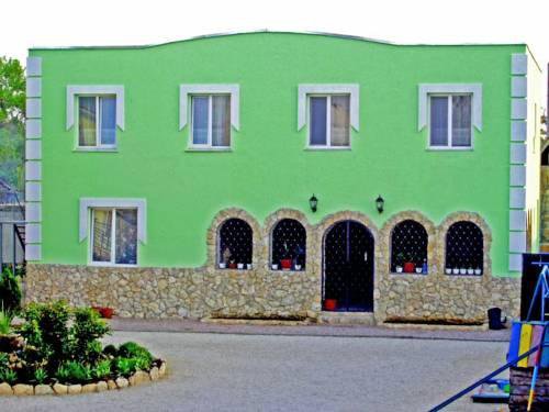 Гостиница Guest House Semejnyy Ochag Поповка